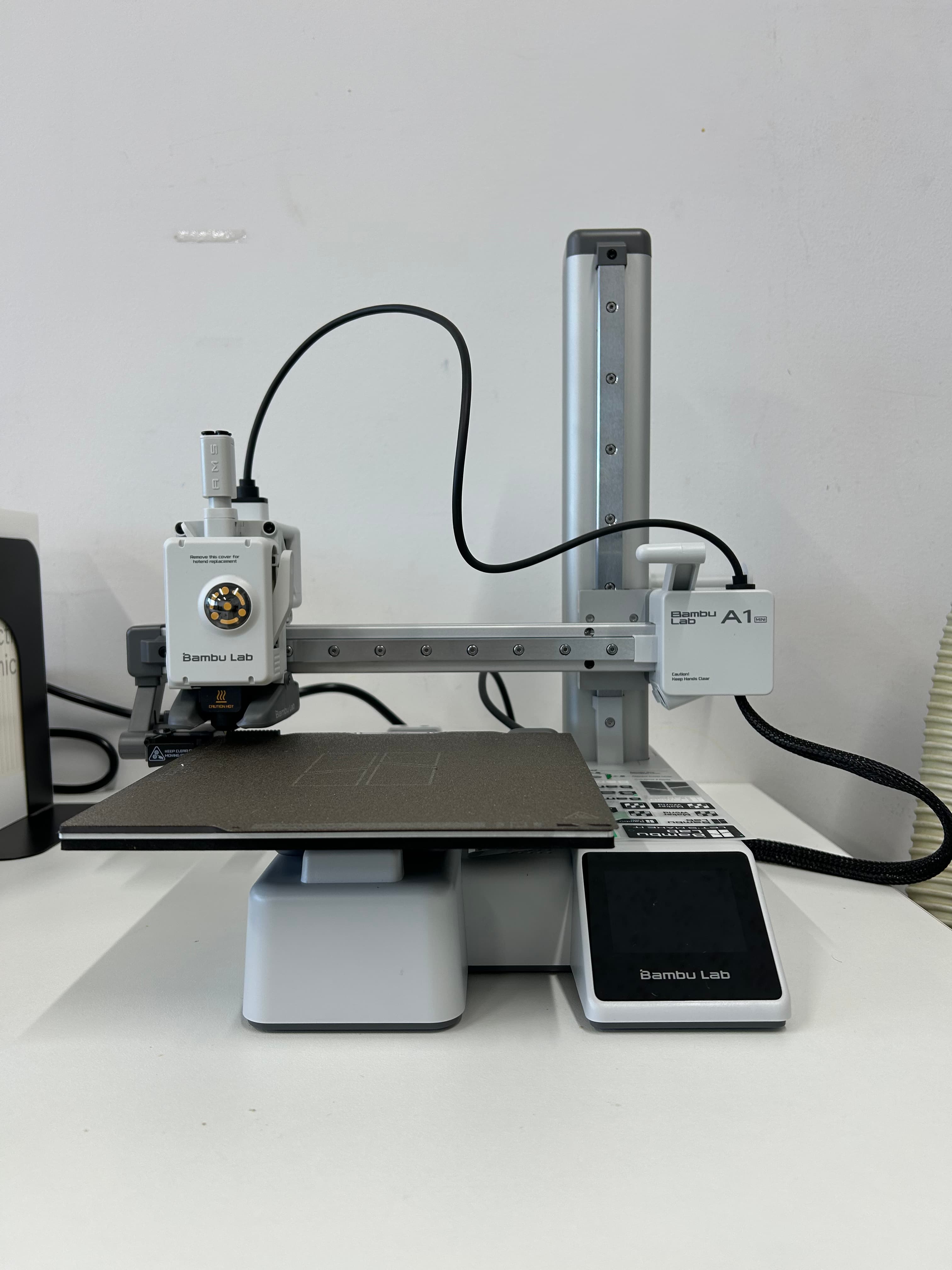 教材製作に使用するBambu Lab A1 mini 3Dプリンター